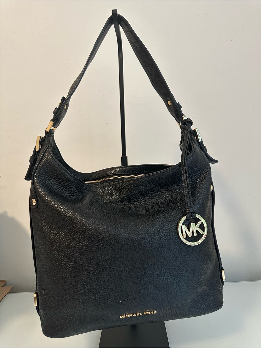 Michael Kors Genuine Leather Large Hobo Shoulder Bag Black Gold Tone EUC